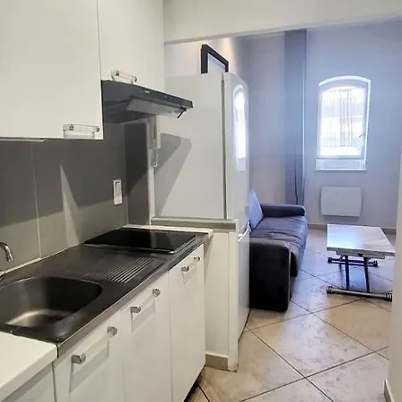 Apartment Chateauneuf Jardin Bioves
